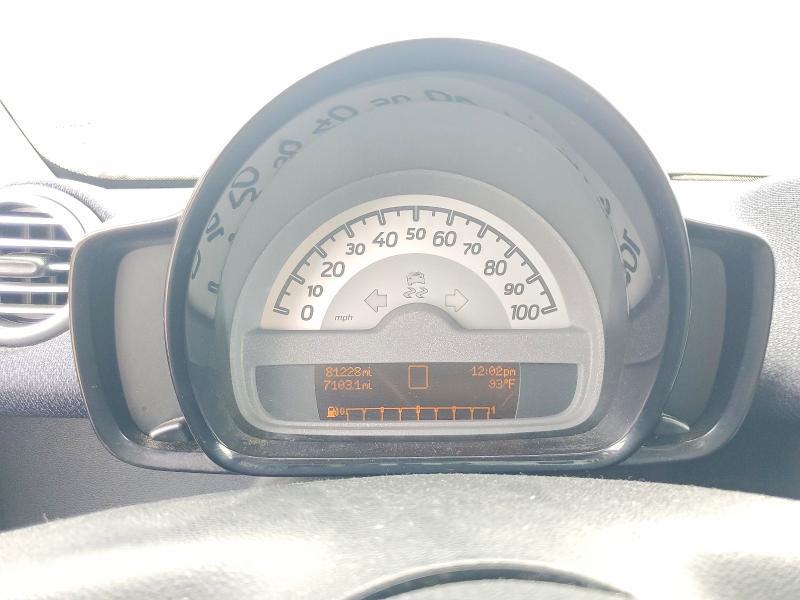 Photo 9 from auction – 2015 SMART FORTWO with VIN WMEEJ3BA2FK800890