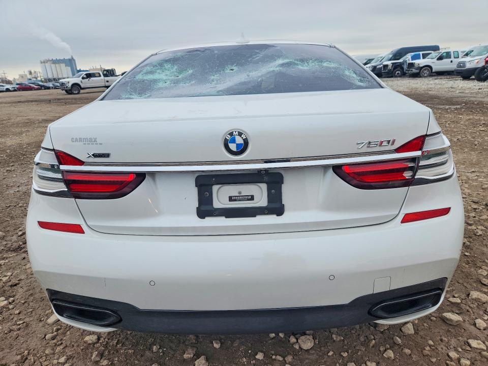 Zdjęcie 6 z aukcji – 2017 BMW 750 z VIN WBA7F2C37HG422832
