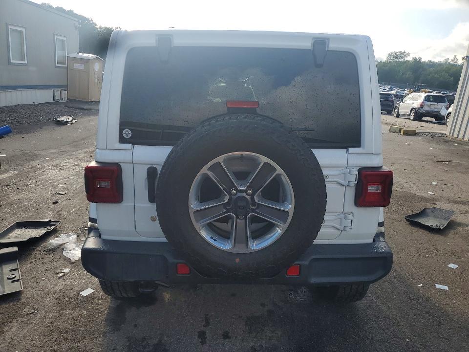 Снимка 6 от търг – 2018 JEEP WRANGLER UNLIMITED с VIN 1C4HJXEN1JW243327