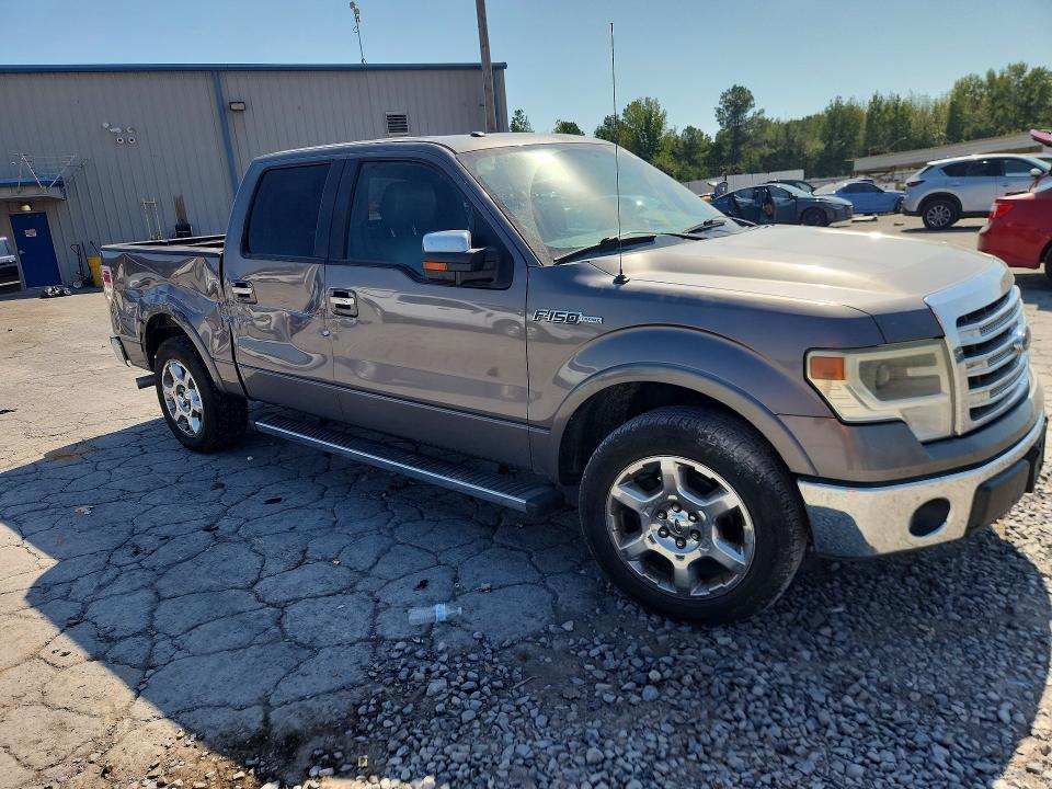 Foto 4 de la subasta – 2014 FORD F150 con VIN 1FTFW1CF2EKE76390
