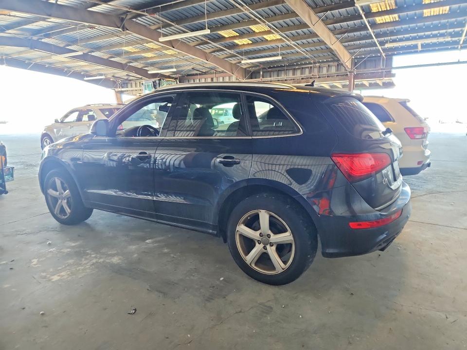Photo 2 from auction – 2017 AUDI Q5 with VIN WA1M2AFP6HA037530