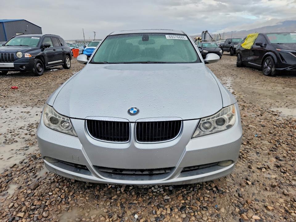 Photo 5 from auction – 2007 BMW 328 with VIN WBAVC53517FZ80862