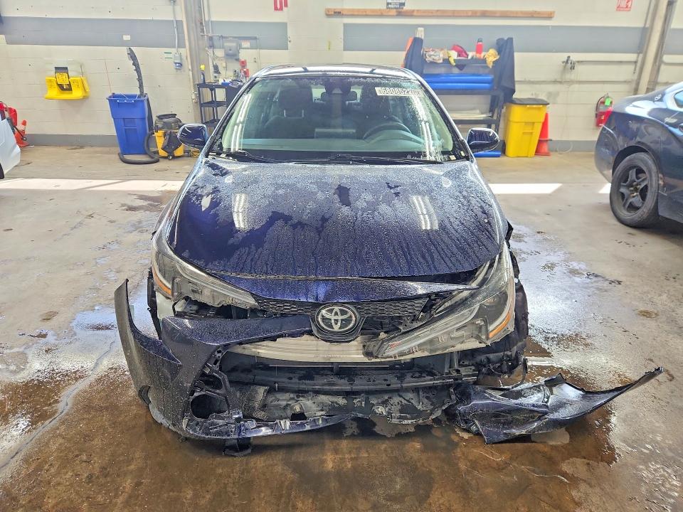 Photo 5 from auction – 2022 TOYOTA COROLLA with VIN 5YFEPMAEXNP333757