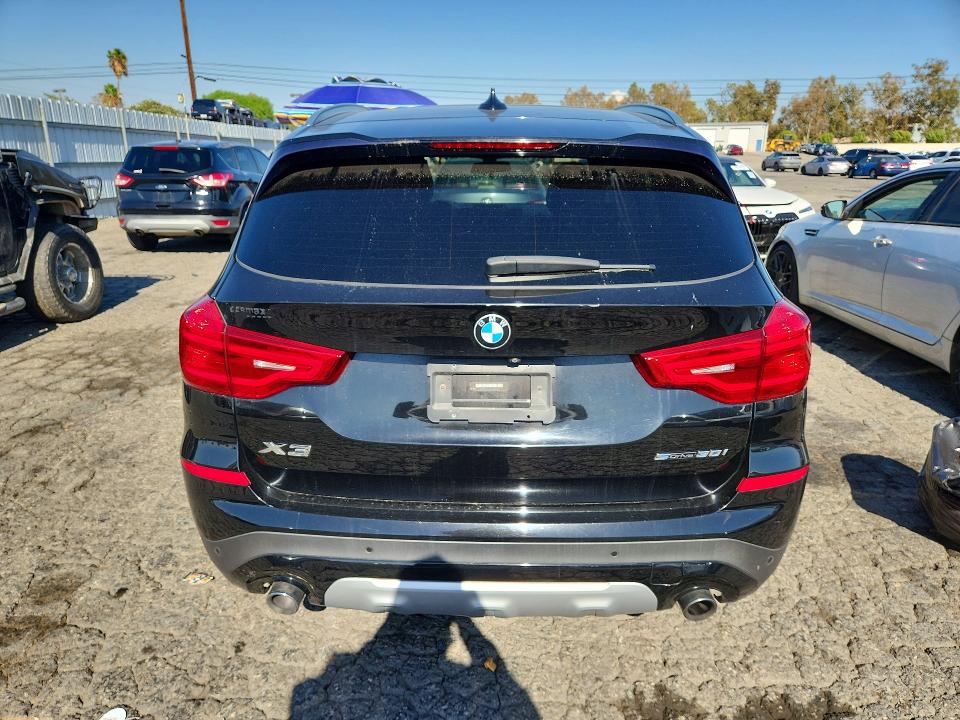 Foto 6 de la subasta – 2019 BMW X3 con VIN 5UXTR7C59KLR44186