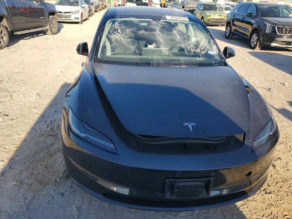 Foto 5 de la subasta – 2024 TESLA MODEL 3 con VIN 5YJ3E1EA9RF735550