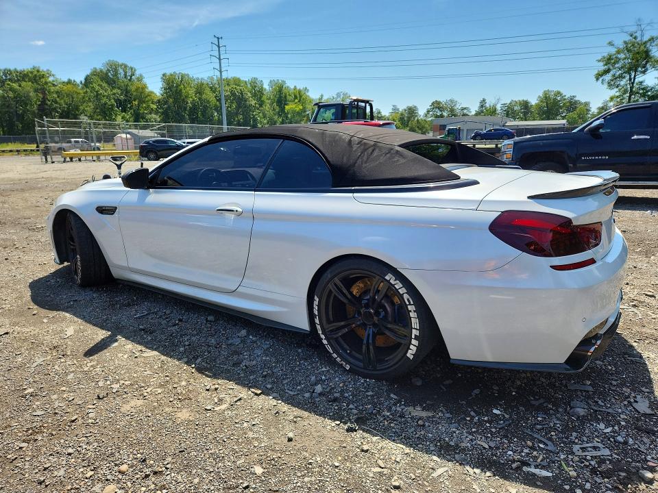 Foto 2 de la subasta – 2013 BMW M6 con VIN WBSLZ9C51DC985758