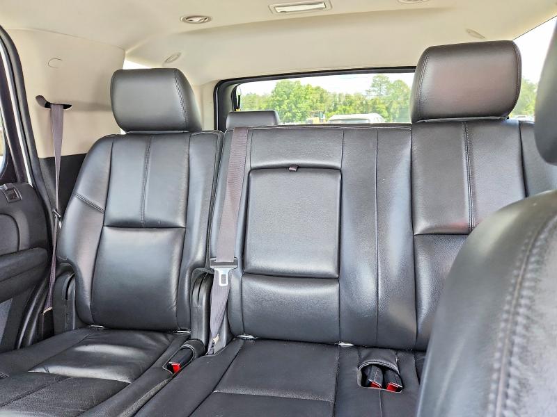 Photo 10 from auction – 2012 CHEVROLET TAHOE with VIN 1GNSCBE04CR327366