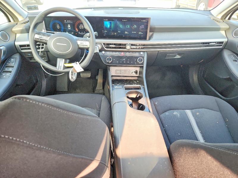 Снимка 8 от търг – 2025 HYUNDAI SONATA с VIN KMHL64JA1SA480388