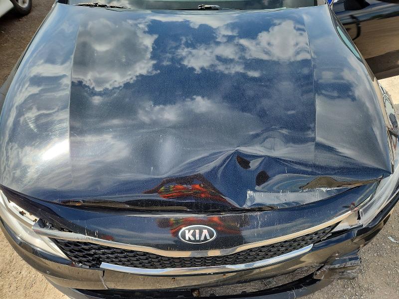 Photo 11 from auction – 2017 KIA OPTIMA with VIN 5XXGT4L30HG162336