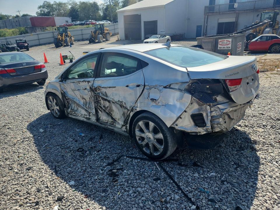 Photo 2 from auction – 2013 HYUNDAI ELANTRA with VIN 5NPDH4AEXDH281325