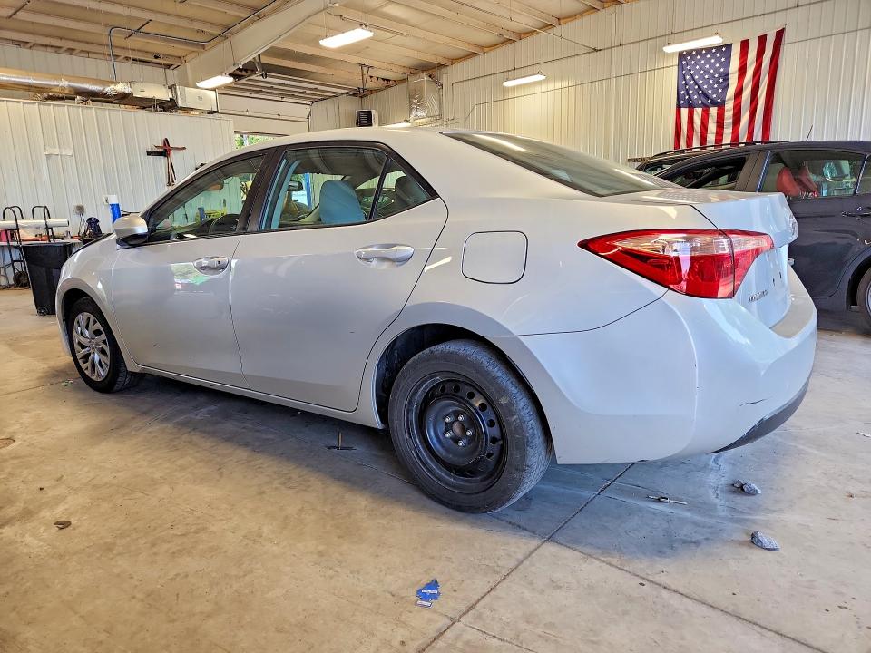 Photo 2 from auction – 2017 TOYOTA COROLLA with VIN 2T1BURHE3HC811682