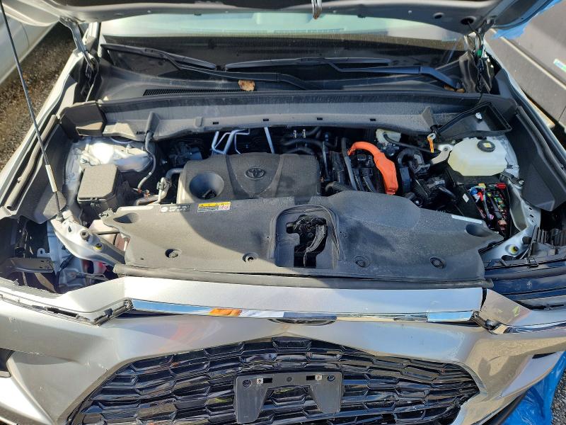 Photo 12 from auction – 2026 TOYOTA GRAND HIGHLANDER with VIN 5TDACAB52TS073401