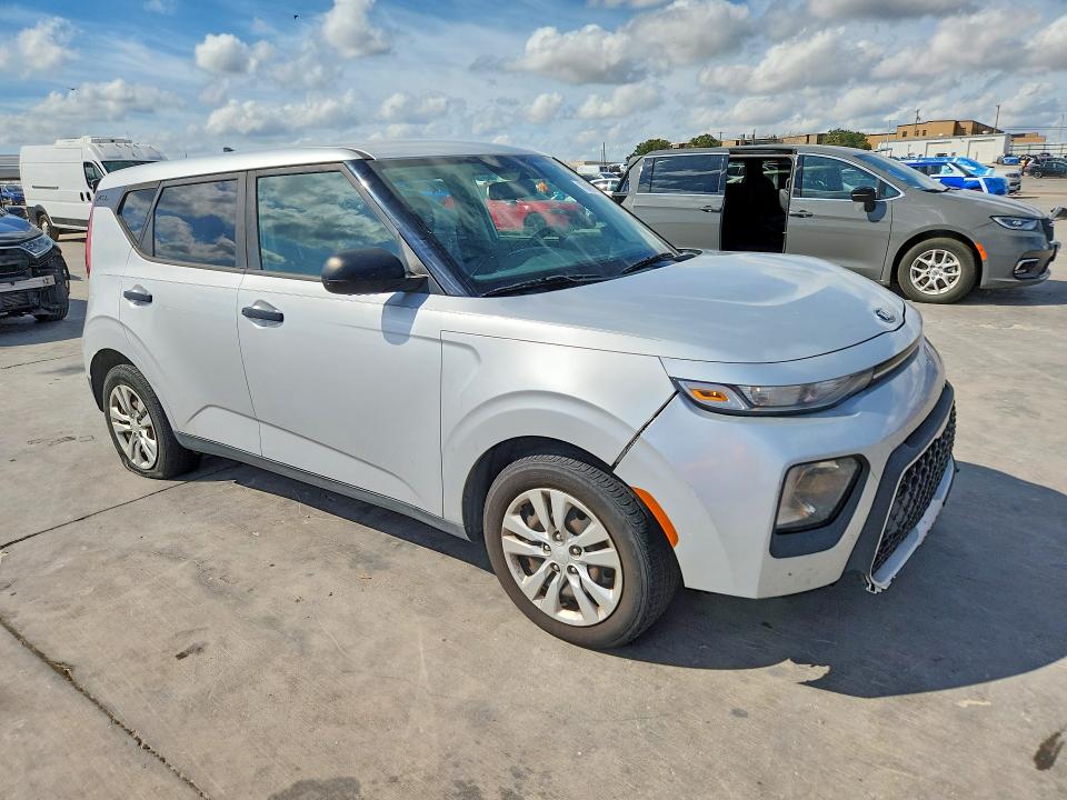 Photo 4 from auction – 2021 KIA SOUL with VIN KNDJ22AU6M7738488