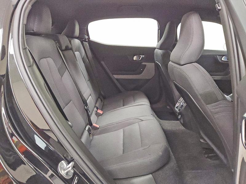 Photo 10 from auction – 2023 POLESTAR 2 with VIN YSMEG3KA9PL163106