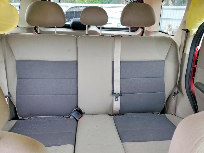 صورة رقم 10 من المزاد - 2008 FORD ESCAPE مع VIN 1FMCU93198KD85547
