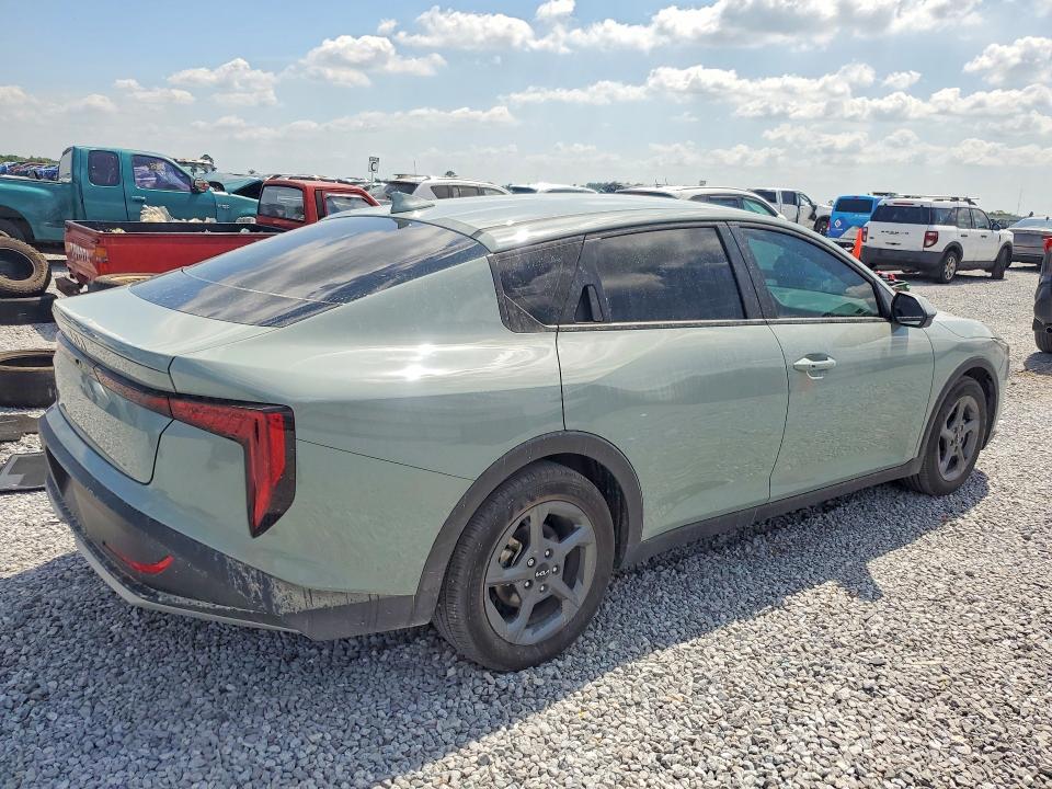 Фото 3 с аукциона – 2026 KIA K4 с VIN 3KPFT4DE6TE273535
