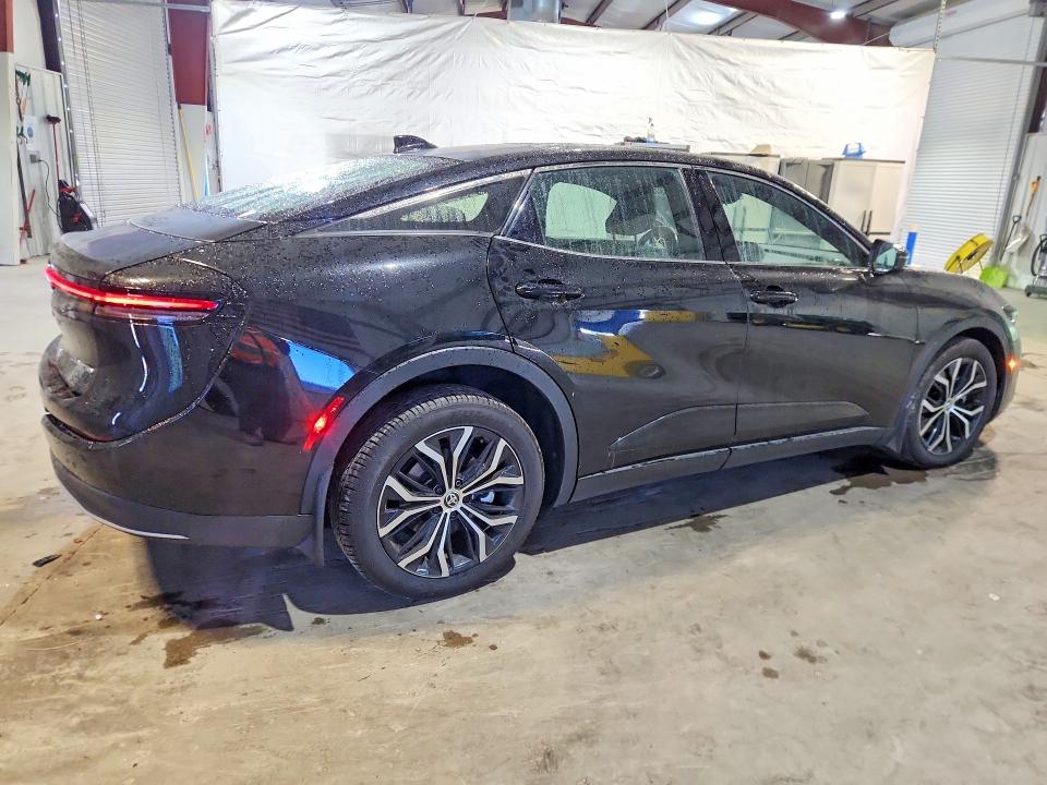 Photo 3 from auction – 2023 TOYOTA CROWN with VIN JTDAAAAF4P3006001