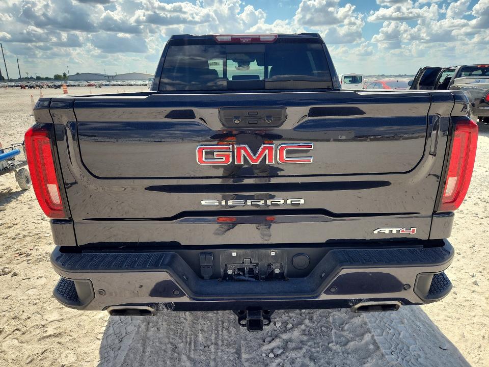 Снимка 6 от търг – 2023 GMC SIERRA с VIN 1GTUUEELXPZ122361