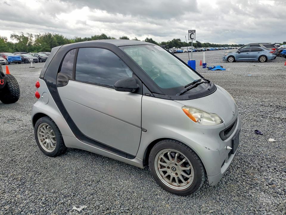 Photo 4 from auction – 2012 SMART FORTWO with VIN WMEEJ3BAXCK527581