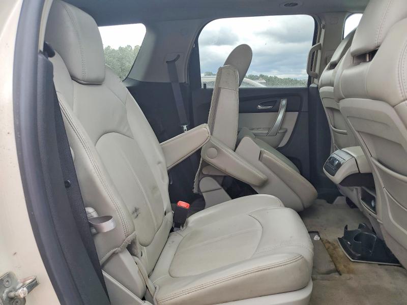 Снимка 11 от търг – 2008 GMC ACADIA с VIN 1GKEV23718J265872