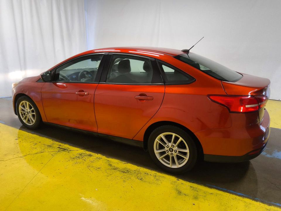 Zdjęcie 2 z aukcji – 2018 FORD FOCUS z VIN 1FADP3F23JL316201