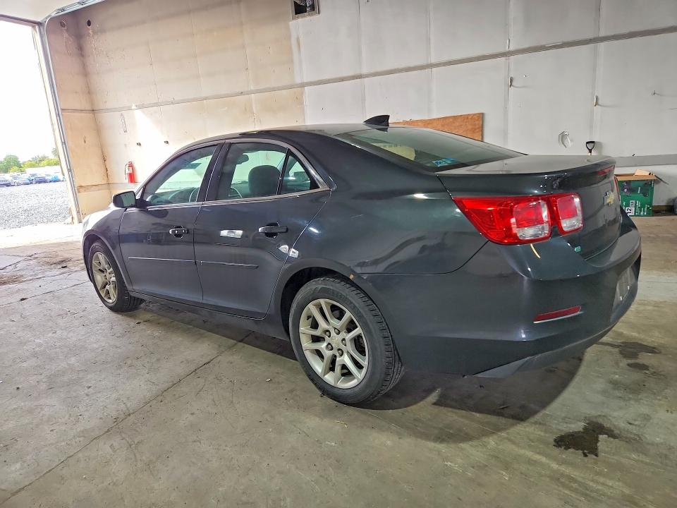Photo 2 from auction – 2015 CHEVROLET MALIBU with VIN 1G11C5SLXFF285434