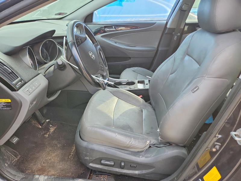 Photo 7 from auction – 2011 HYUNDAI SONATA with VIN 5NPEC4AB6BH279660