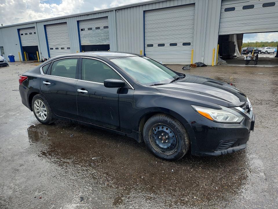 Снимка 4 от търг – 2018 NISSAN ALTIMA с VIN 1N4AL3AP6JC297175