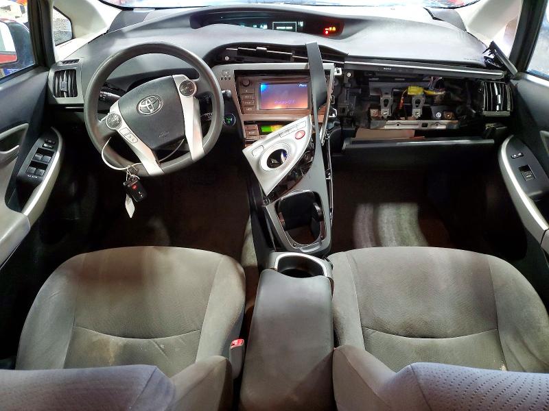 Снимка 8 от търг – 2013 TOYOTA PRIUS с VIN JTDKN3DU3D5683703