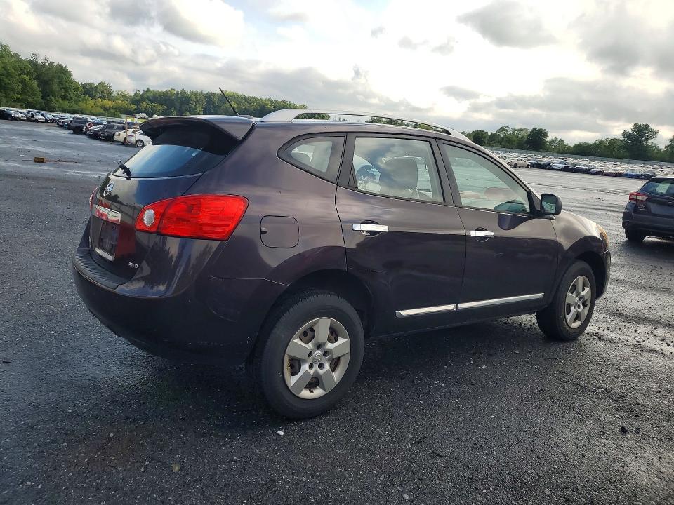 Photo 3 from auction – 2015 NISSAN ROGUE SELECT with VIN JN8AS5MV5FW252306