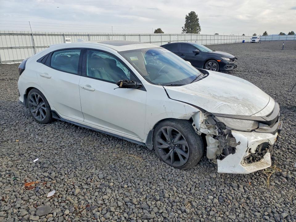 Снимка 4 от търг – 2019 HONDA CIVIC с VIN SHHFK7H96KU404472
