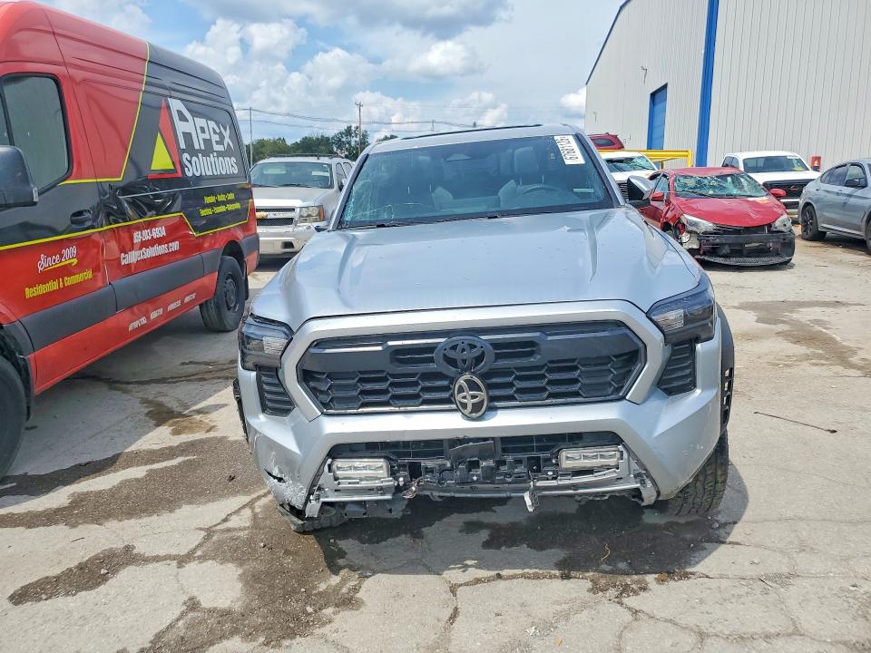 Photo 5 from auction – 2025 TOYOTA TACOMA with VIN 3TYLC5LN0ST028166