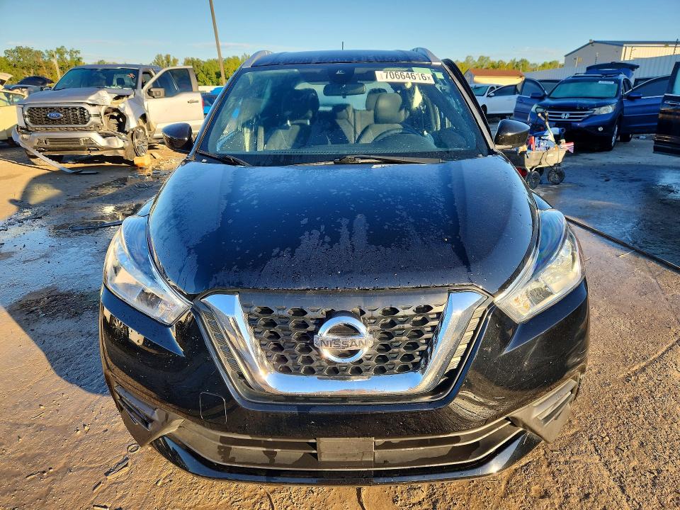 Photo 5 from auction – 2020 NISSAN KICKS with VIN 3N1CP5CV0LL520531