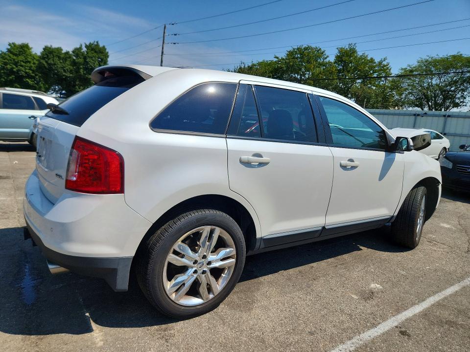 Photo 3 from auction – 2013 FORD EDGE with VIN 2FMDK3JC1DBC54600