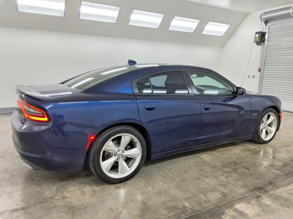 Photo 3 from auction – 2015 DODGE CHARGER with VIN 2C3CDXCTXFH924681