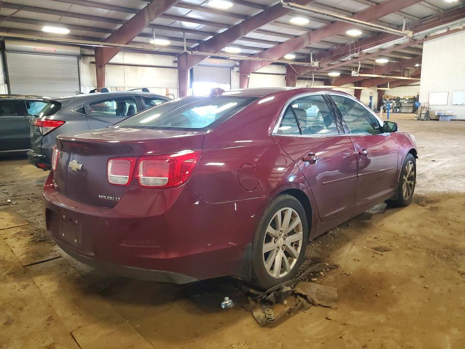 Photo 3 from auction – 2015 CHEVROLET MALIBU with VIN 1G11D5SL7FF353881