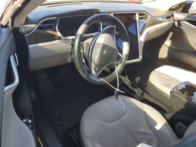 Photo 8 from auction – 2014 TESLA MODEL S with VIN 5YJSA1H1XEFP29396