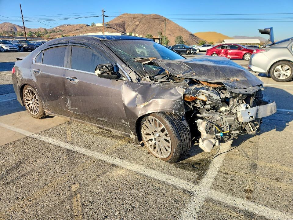 Снимка 4 от търг – 2009 ACURA TSX с VIN JH4CU25699C008568