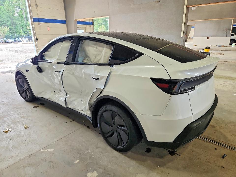 Photo 2 from auction – 2026 TESLA MODEL Y with VIN 7SAYGDEE6TA461297