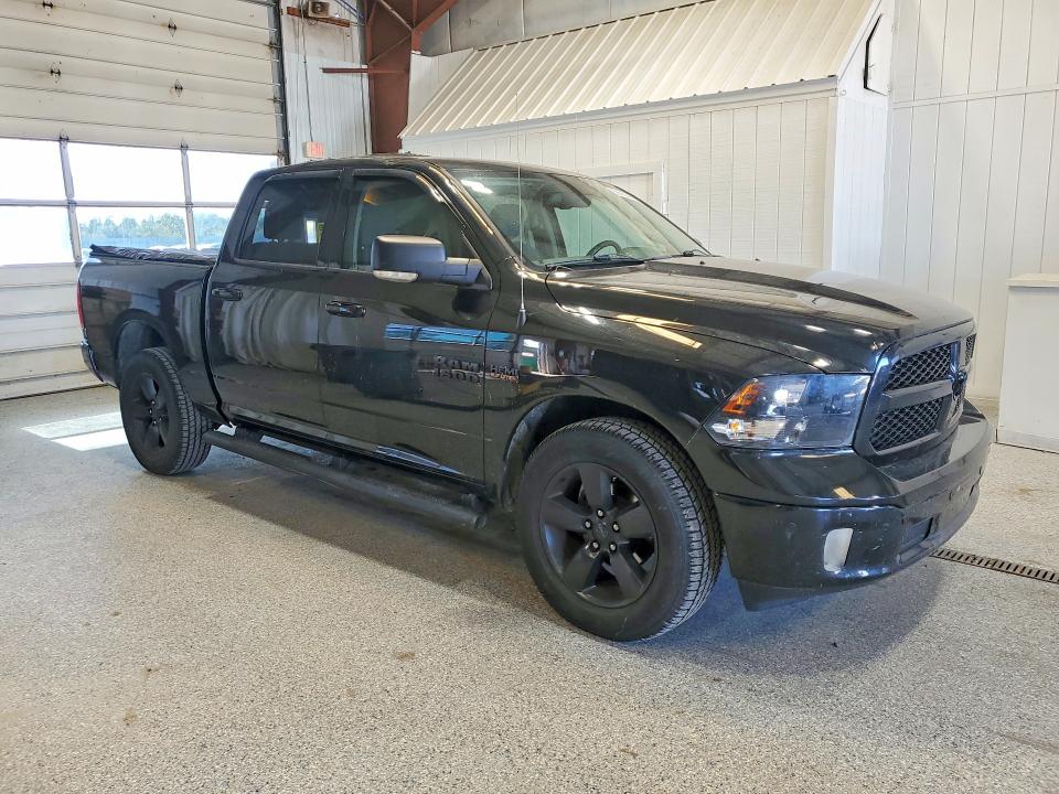 Фото 4 с аукциона – 2018 RAM 1500 с VIN 1C6RR7LT5JS294729