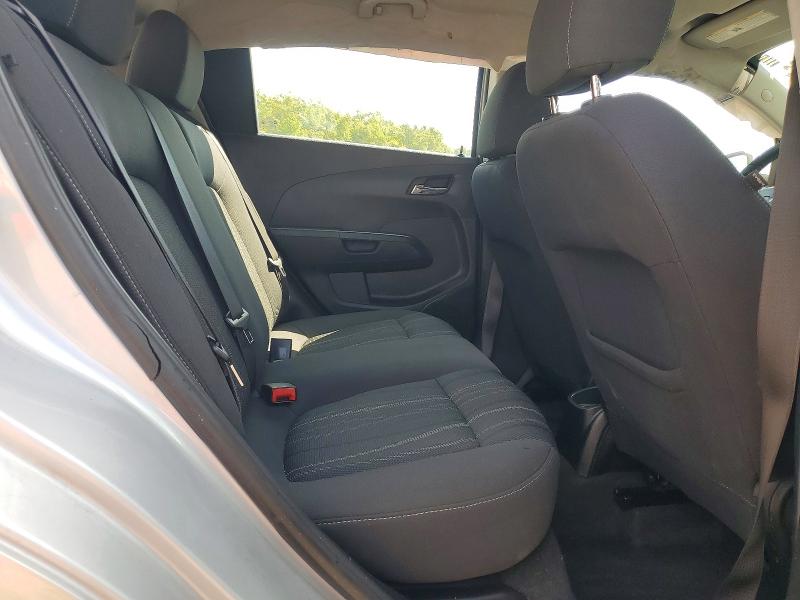 Снимка 10 от търг – 2016 CHEVROLET SONIC с VIN 1G1JC6SG1G4157749