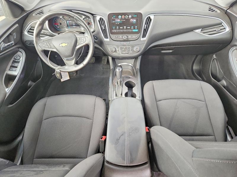 Photo 8 from auction – 2018 CHEVROLET MALIBU with VIN 1G1ZD5ST7JF292463
