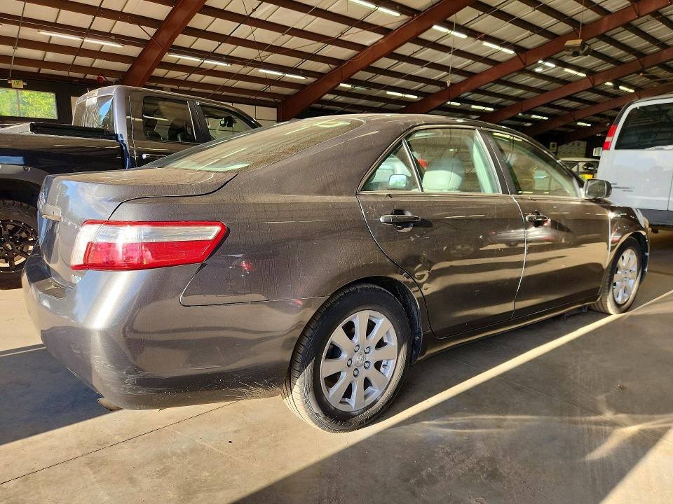 Photo 3 from auction – 2009 TOYOTA CAMRY with VIN 4T1BB46K69U065097
