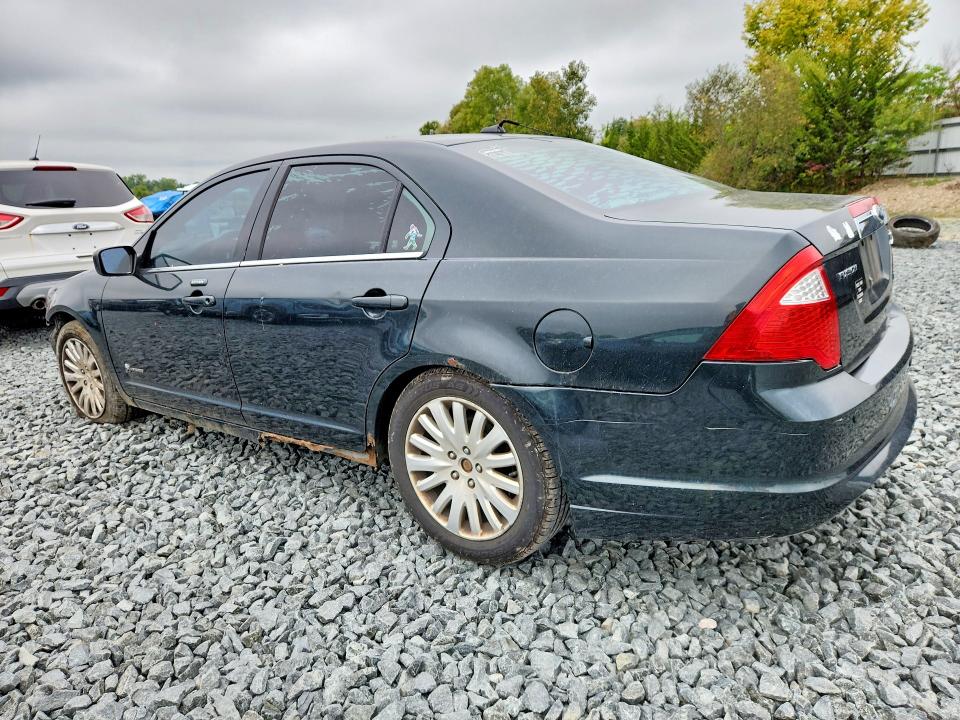 Photo 2 from auction – 2010 FORD FUSION with VIN 3FADP0L37AR138998