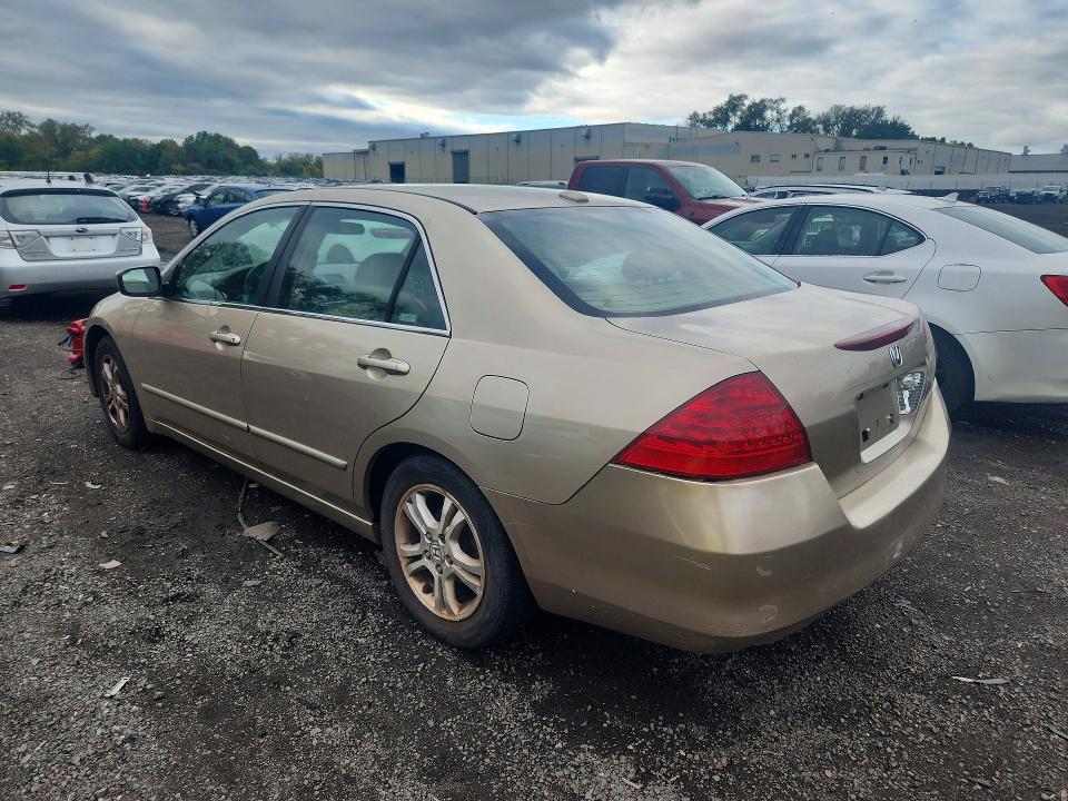 Photo 2 from auction – 2006 HONDA ACCORD with VIN 1HGCM56866A030295