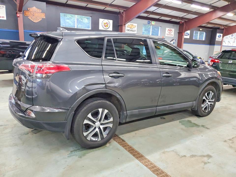 Photo 3 from auction – 2018 TOYOTA RAV4 with VIN JTMBFREV4JJ737584