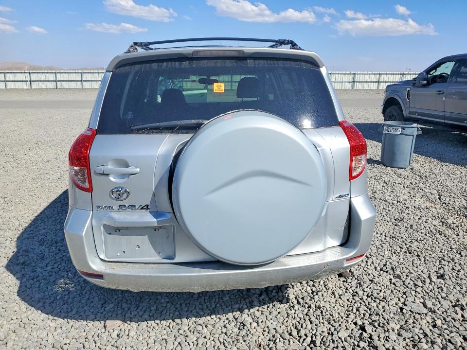 Photo 6 from auction – 2007 TOYOTA RAV4 with VIN JTMBK32V475016454