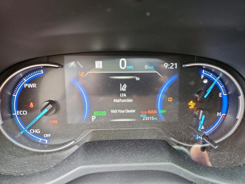 Photo 9 from auction – 2025 TOYOTA RAV4 with VIN JTMB6RFV1SD158261