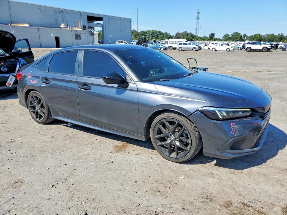 Photo 4 from auction – 2022 HONDA CIVIC with VIN 2HGFE2F57NH536748