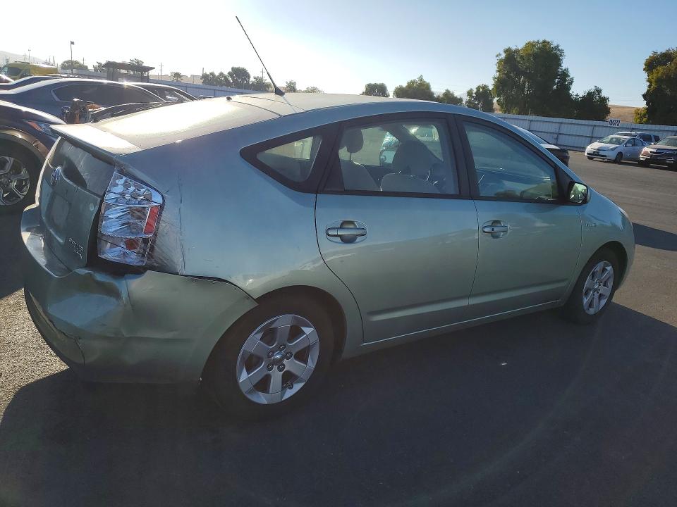 Photo 3 from auction – 2007 TOYOTA PRIUS with VIN JTDKB20U373275033